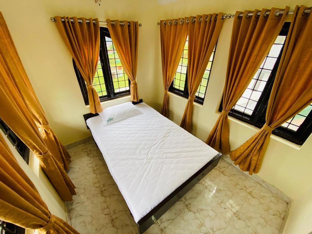Bob Leisure Hotel Ooty Exterior foto